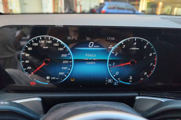 Used Mercedes-Benz GLB 2023 GLB 220 Sport Edition Instrument Cluster