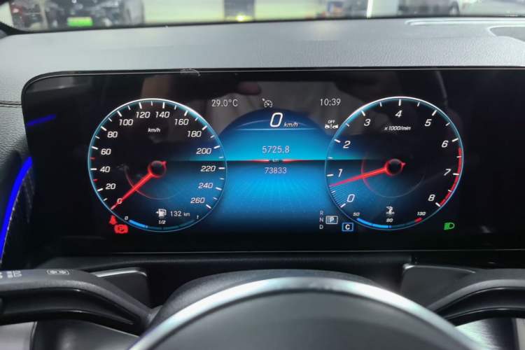 Used Mercedes-Benz GLB 2023 GLB 220 Fashion Model Instrument Cluster