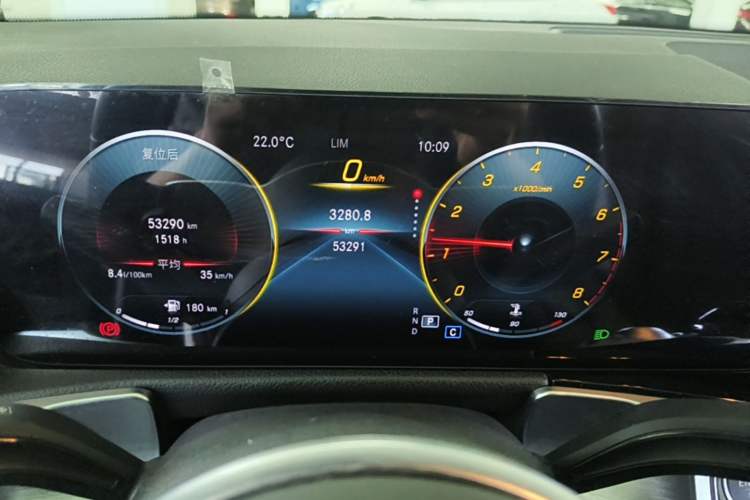 Used Mercedes-Benz GLB 2023 GLB 220 Fashion Model Instrument Cluster