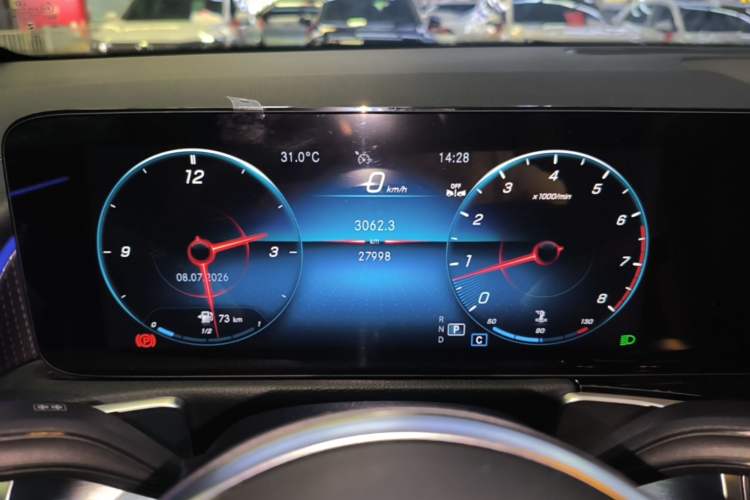Used Mercedes-Benz GLB 2023 GLB 220 Sport Edition Instrument Cluster