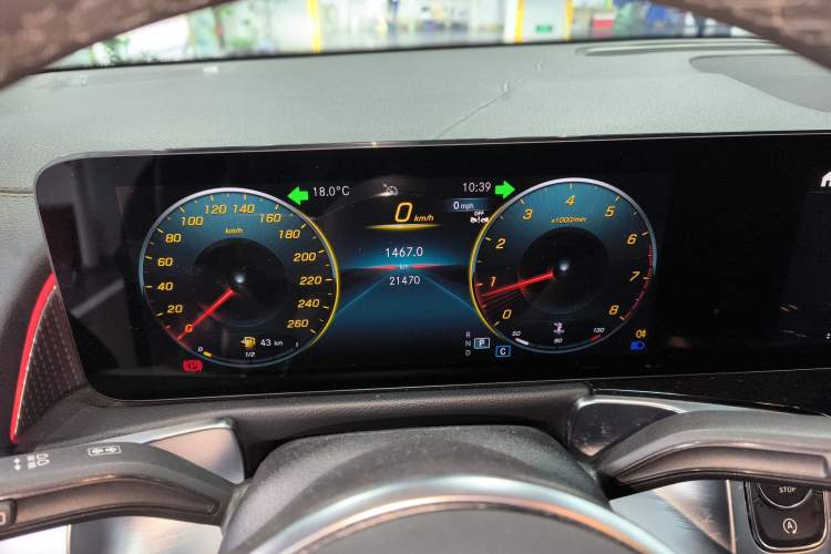 Used Mercedes-Benz GLB 2023 GLB 220 Fashion Model Instrument Cluster