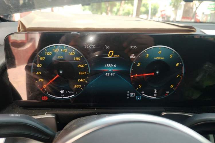 Used Mercedes-Benz GLB 2023 GLB 200 Fashion Model Instrument Cluster