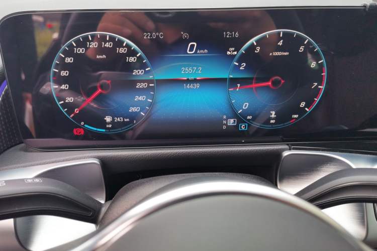 Used Mercedes-Benz GLB 2023 GLB 220 Fashion Model Instrument Cluster