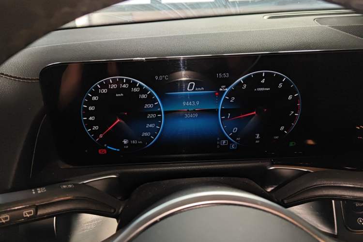 Used Mercedes-Benz GLB 2023 GLB 200 Dynamic Edition Instrument Cluster