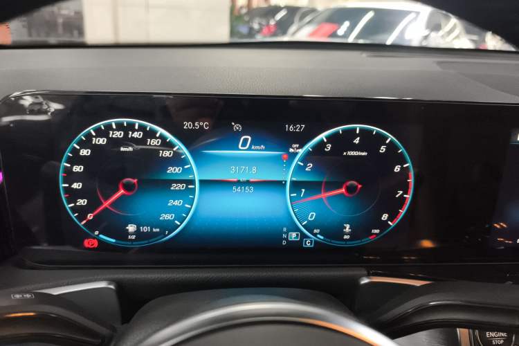 Used Mercedes-Benz GLB 2023 GLB 220 Fashion Model Instrument Cluster