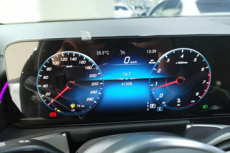 Used Mercedes-Benz GLB 2023 GLB 220 Sport Edition Instrument Cluster