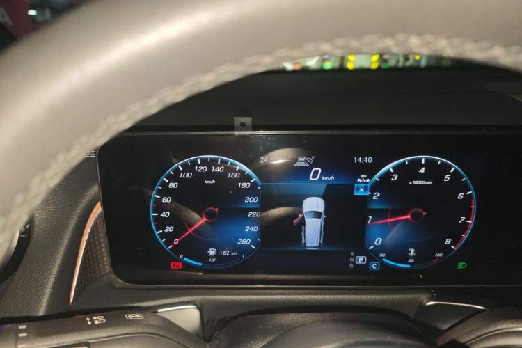 Used Mercedes-Benz GLB 2023 GLB 220 Fashion Model Instrument Cluster