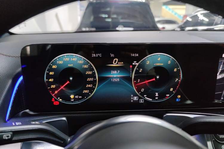Used Mercedes-Benz GLB 2023 GLB 220 Fashion Model Instrument Cluster