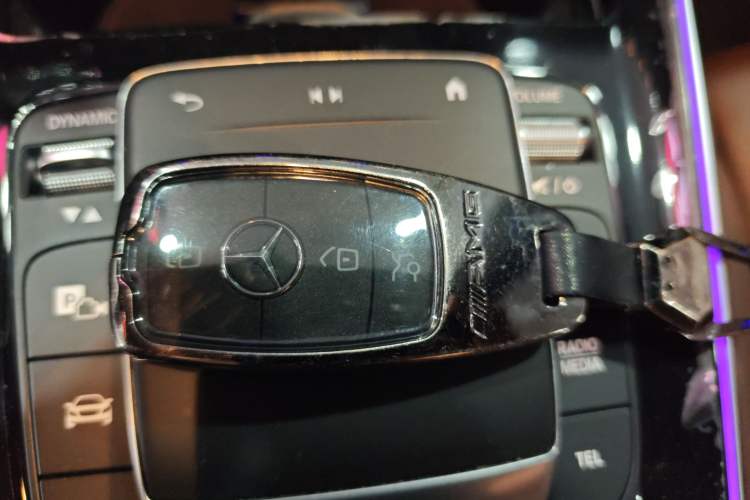 Used Mercedes-Benz GLB 2023 GLB 220 Fashion Model Interior 1