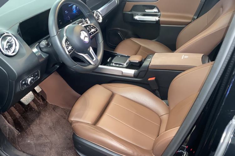Used Mercedes-Benz GLB 2023 GLB 220 Sport Edition Interior 1