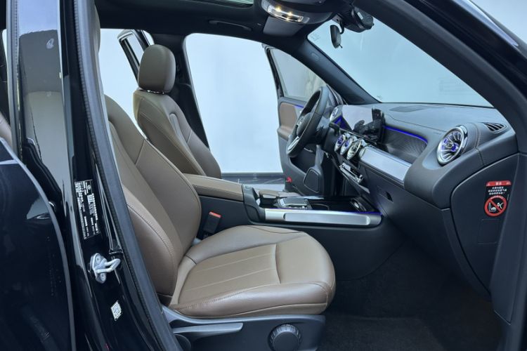 Used Mercedes-Benz GLB 2023 GLB 220 Sport Edition Interior 1