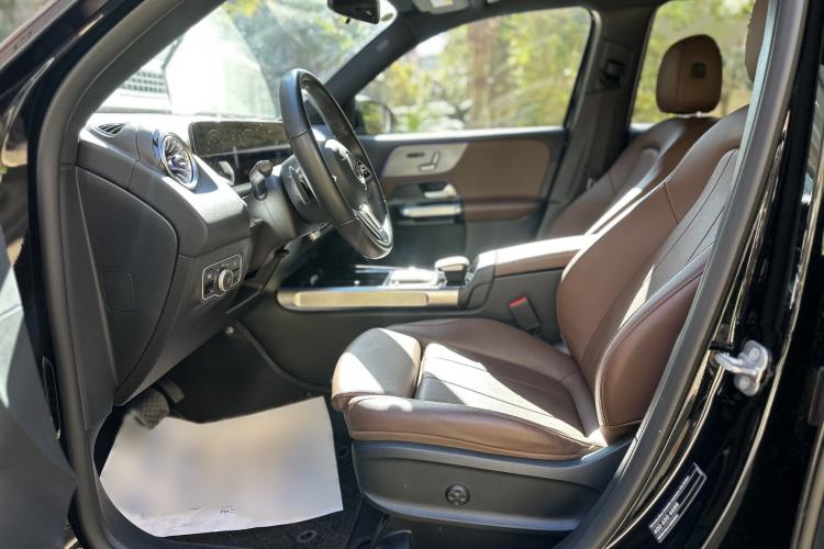 Used Mercedes-Benz GLB 2023 GLB 220 Fashion Model Interior 10