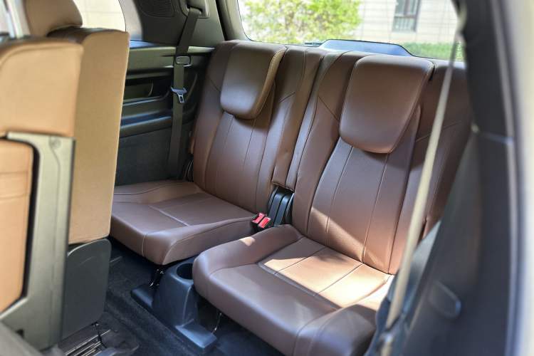 Used Mercedes-Benz GLB 2023 GLB 220 Fashion Model Interior 14