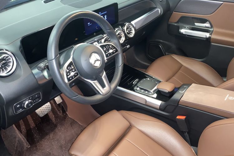 Used Mercedes-Benz GLB 2023 GLB 220 Sport Edition Interior 2