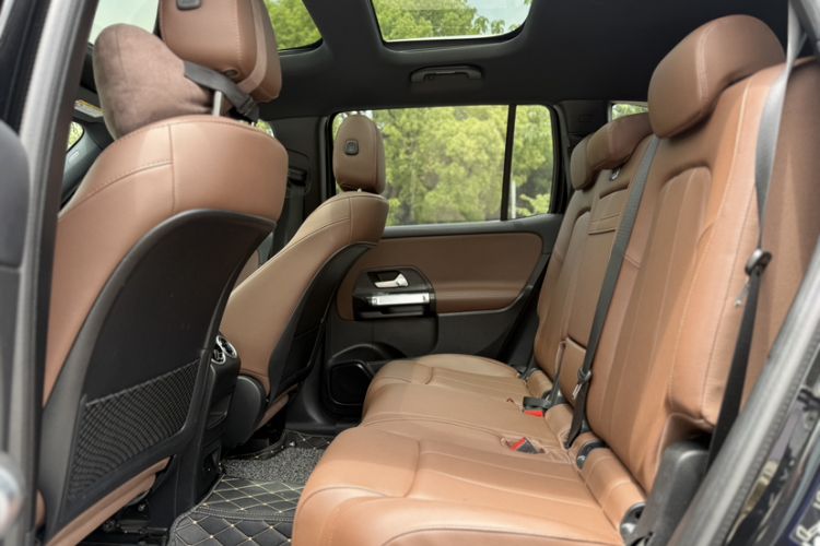 Used Mercedes-Benz GLB 2023 GLB 220 Sport Edition Interior 2