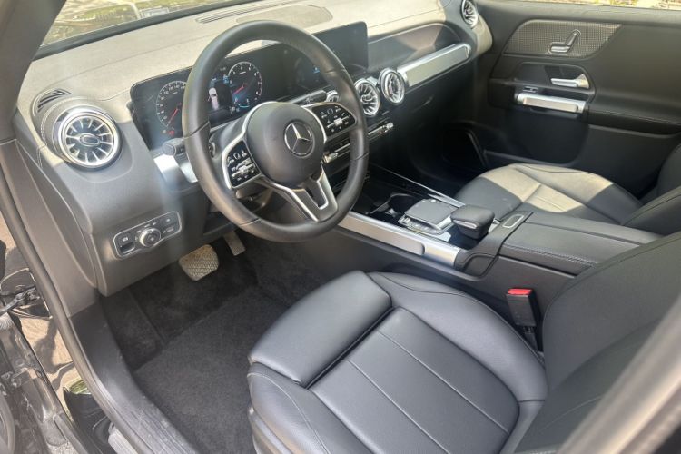 Used Mercedes-Benz GLB 2023 GLB 220 Sport Edition Interior 3