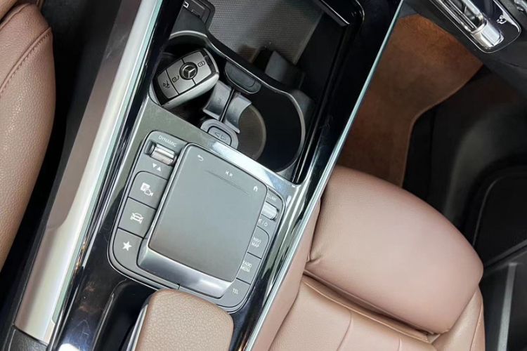 Used Mercedes-Benz GLB 2023 GLB 220 Fashion Model Interior 3