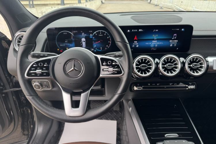 Used Mercedes-Benz GLB 2023 GLB 220 Sport Edition Interior 3