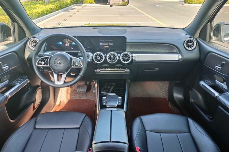 Used Mercedes-Benz GLB 2023 GLB 220 Sport Edition Interior 4