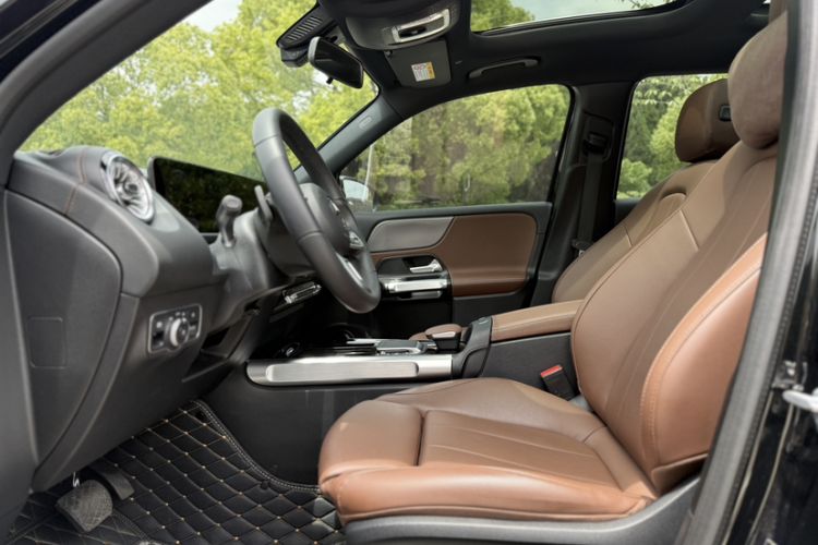 Used Mercedes-Benz GLB 2023 GLB 220 Sport Edition Interior 4