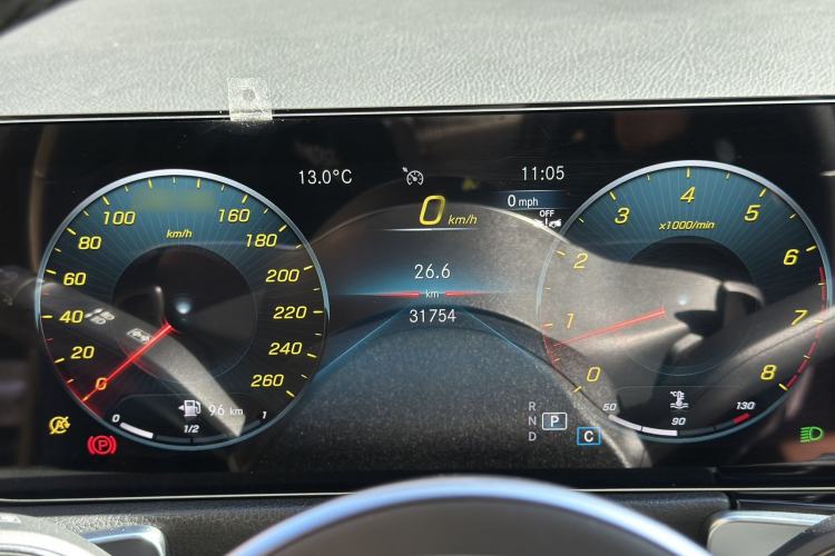 Used Mercedes-Benz GLB 2023 GLB 220 Fashion Model Interior 5