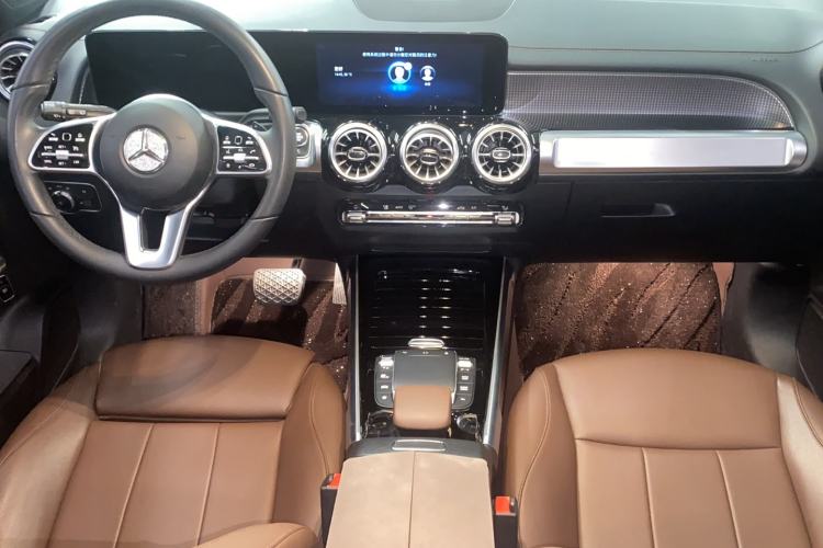 Used Mercedes-Benz GLB 2023 GLB 220 Sport Edition Interior 5