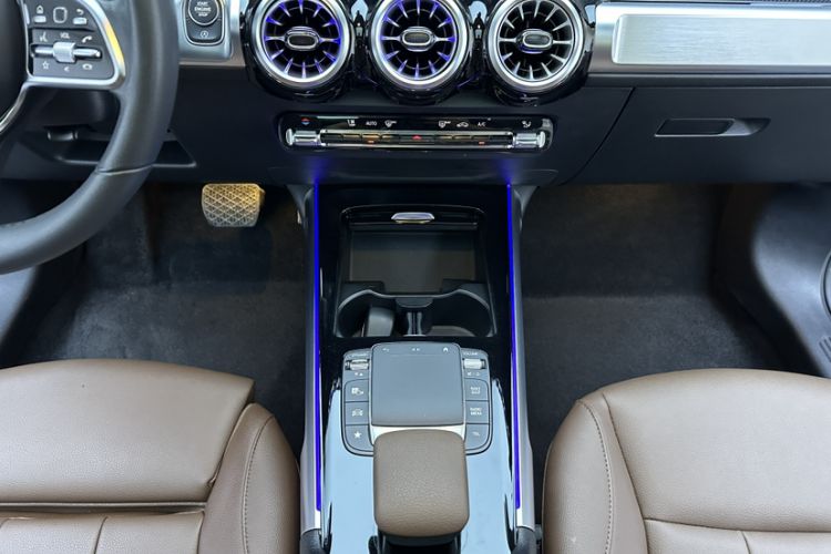 Used Mercedes-Benz GLB 2023 GLB 220 Sport Edition Interior 5