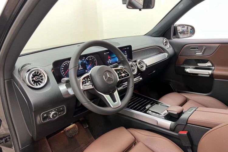 Used Mercedes-Benz GLB 2023 GLB 220 Fashion Model Interior 6