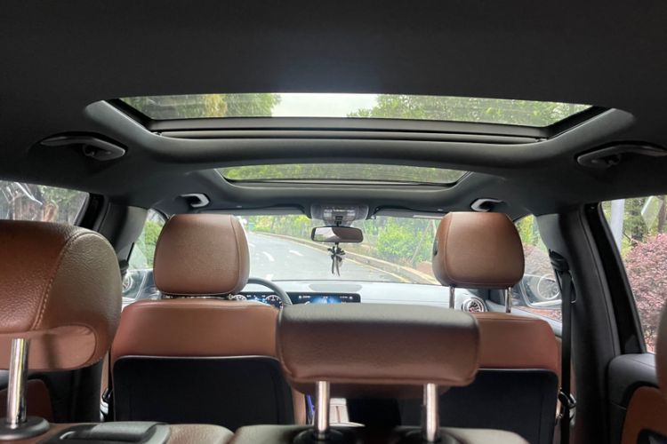 Used Mercedes-Benz GLB 2023 GLB 220 Sport Edition Interior 7