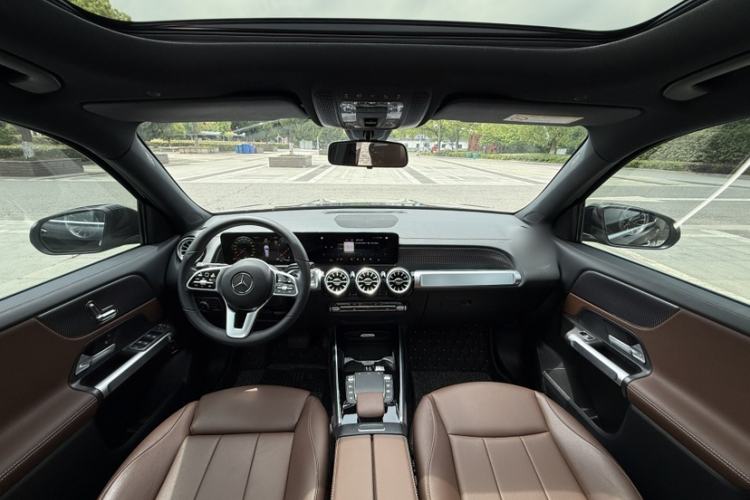 Used Mercedes-Benz GLB 2023 GLB 220 Sport Edition Interior 8
