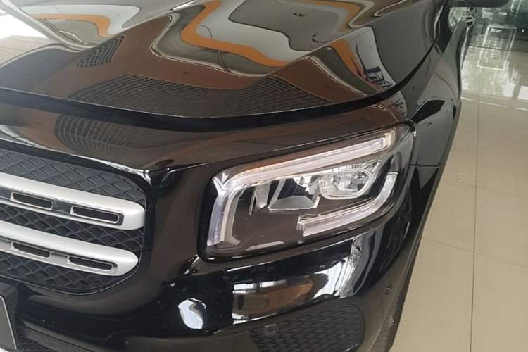 Used Mercedes-Benz GLB 2023 GLB 220 Sport Edition Left Front Headlight