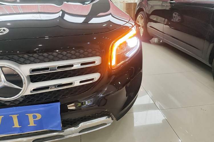 Used Mercedes-Benz GLB 2023 GLB 200 Dynamic Edition Left Front Headlight