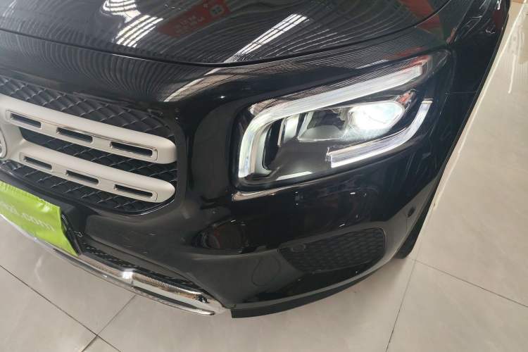 Used Mercedes-Benz GLB 2023 GLB 220 Sport Edition Left Front Headlight