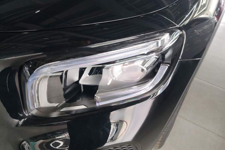 Used Mercedes-Benz GLB 2023 GLB 200 Dynamic Edition Left Front Headlight