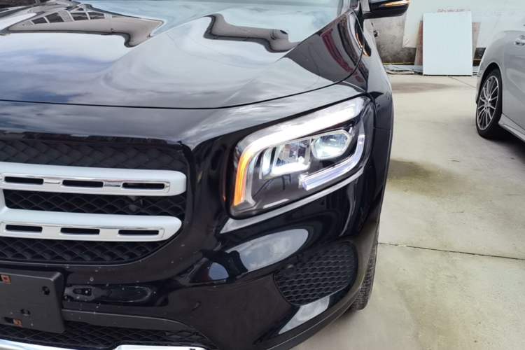 Used Mercedes-Benz GLB 2023 Refreshed GLB 200 Dynamic Edition Left Front Headlight
