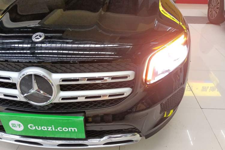 Used Mercedes-Benz GLB 2023 GLB 220 Fashion Model Left Front Headlight