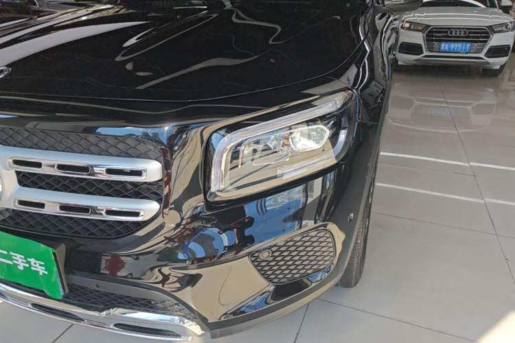 Used Mercedes-Benz GLB 2023 GLB 220 Sport Edition Left Front Headlight