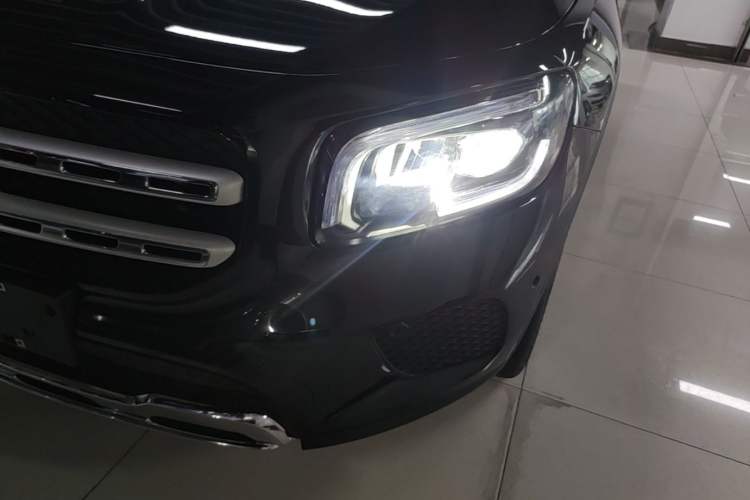 Used Mercedes-Benz GLB 2023 GLB 220 Fashion Model Left Front Headlight