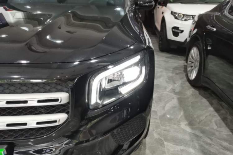 Used Mercedes-Benz GLB 2023 GLB 220 Sport Edition Left Front Headlight
