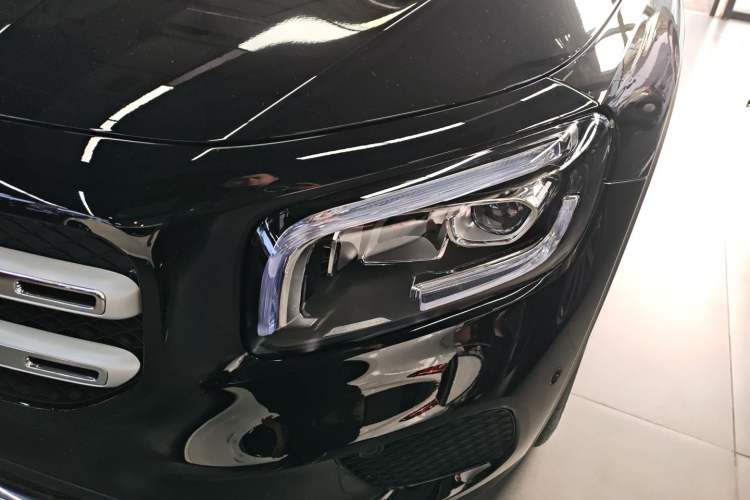 Used Mercedes-Benz GLB 2023 GLB 220 Fashion Model Left Front Headlight