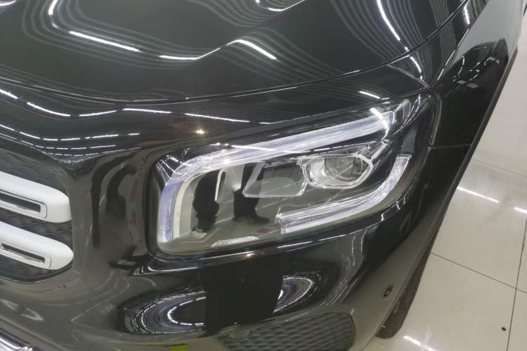 Used Mercedes-Benz GLB 2023 GLB 220 Sport Edition Left Front Headlight