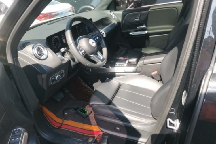 Used Mercedes-Benz GLB 2023 GLB 220 Sport Edition Left Front Seat