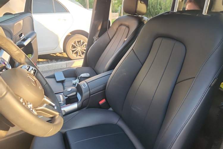 Used Mercedes-Benz GLB 2023 GLB 220 Sport Edition Left Front Seat