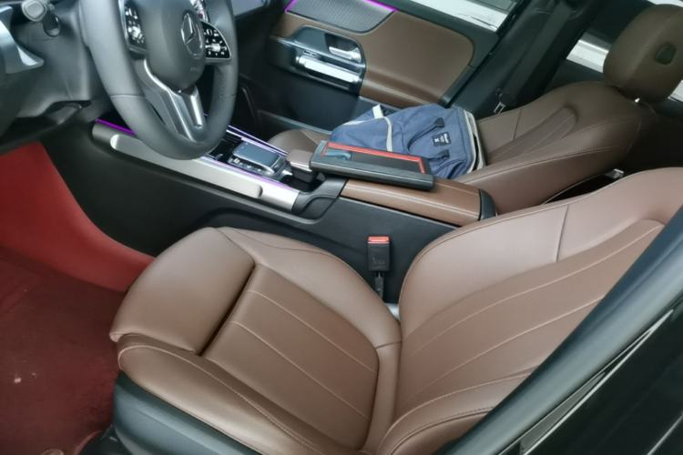 Used Mercedes-Benz GLB 2023 GLB 220 Sport Edition Left Front Seat