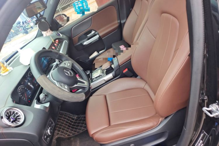 Used Mercedes-Benz GLB 2023 GLB 220 Sport Edition Left Front Seat