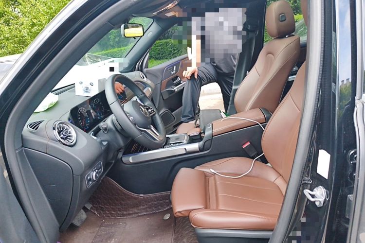 Used Mercedes-Benz GLB 2023 GLB 220 Fashion Model Left Front Seat
