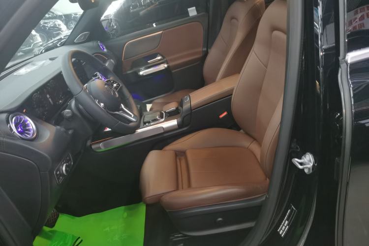 Used Mercedes-Benz GLB 2023 GLB 220 Sport Edition Left Front Seat