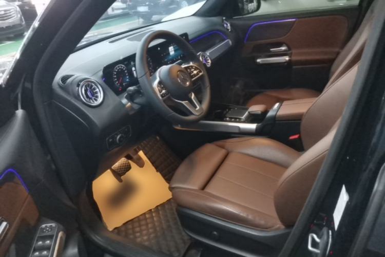 Used Mercedes-Benz GLB 2023 GLB 220 Sport Edition Left Front Seat
