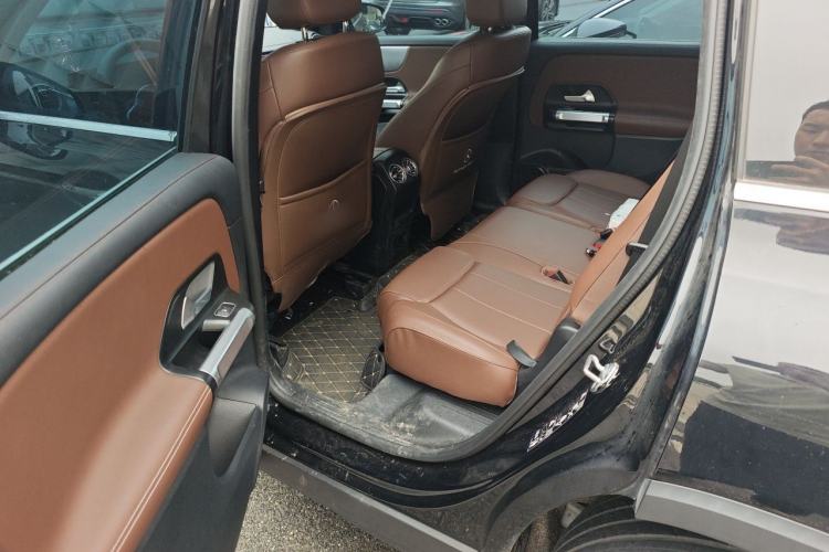 Used Mercedes-Benz GLB 2023 GLB 200 Fashion Model Left Rear Seat