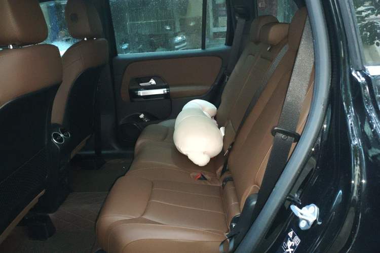 Used Mercedes-Benz GLB 2023 GLB 200 Dynamic Edition Left Rear Seat